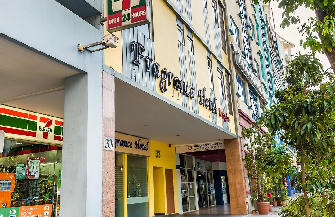 Ibis Budget Singapore Bugis-1