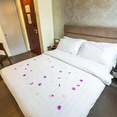 Ibis Budget Singapore Bugis-3